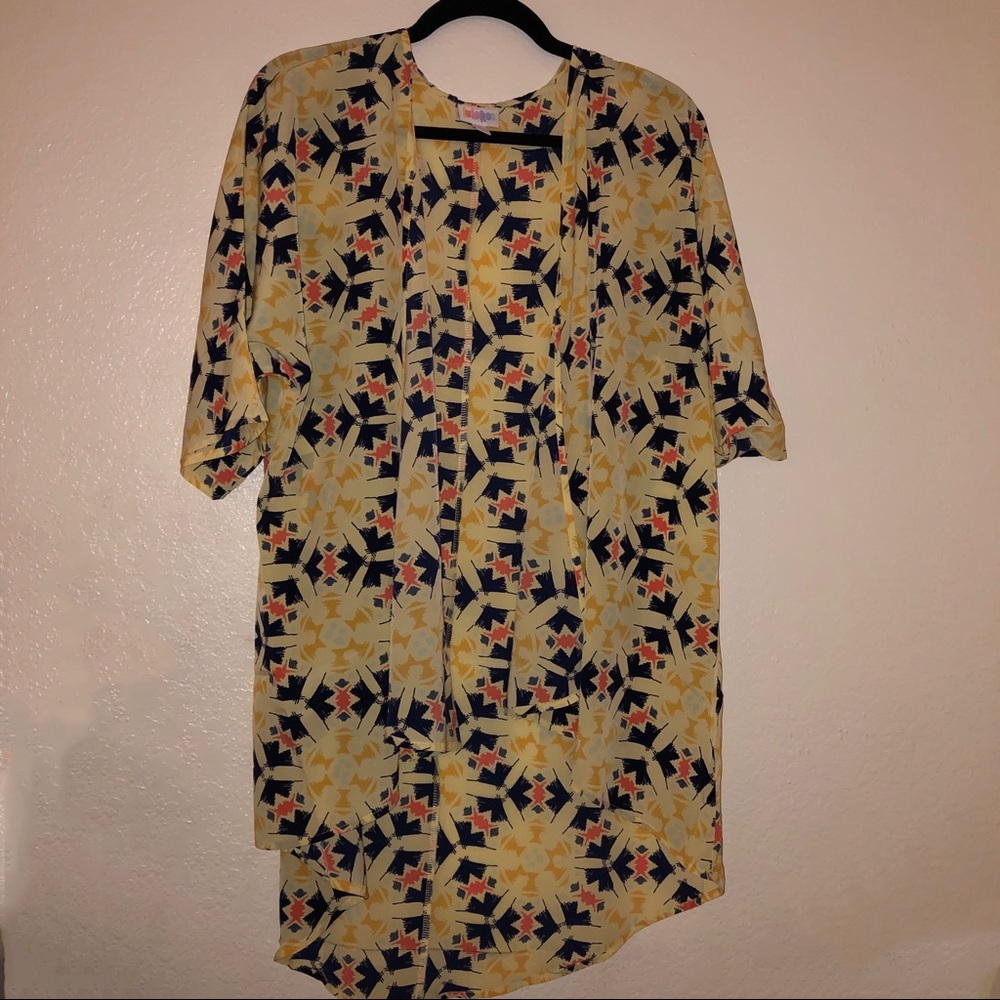 LuLaRoe Monroe kimono NWT
